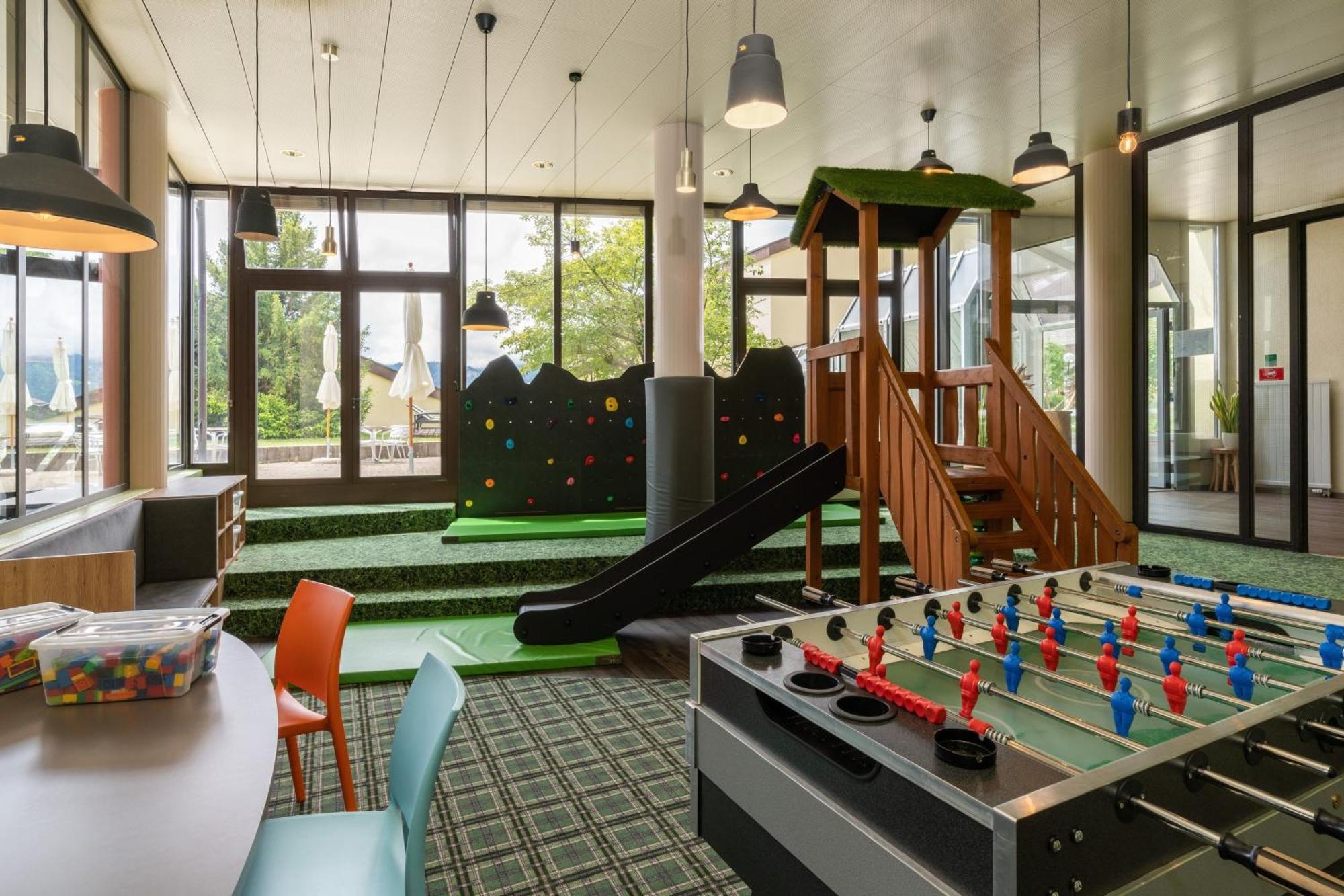 Wohnung Edelweiss Direkt In 4 Sterne Hotel 베아텐베르크 외부 사진